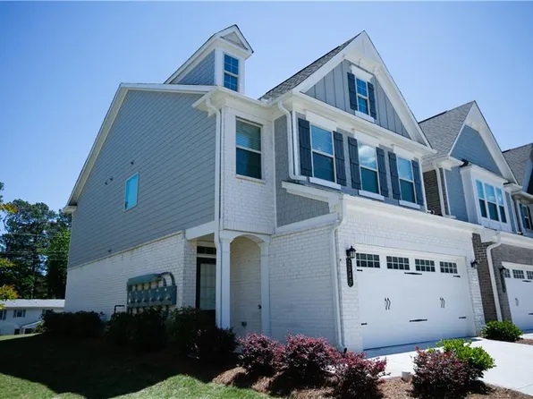 2089 Lanier Harbor Point, Buford, GA 30518