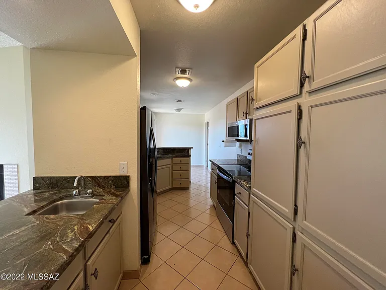 6451 N Tierra De Las Catalinas #64 — Photo 13