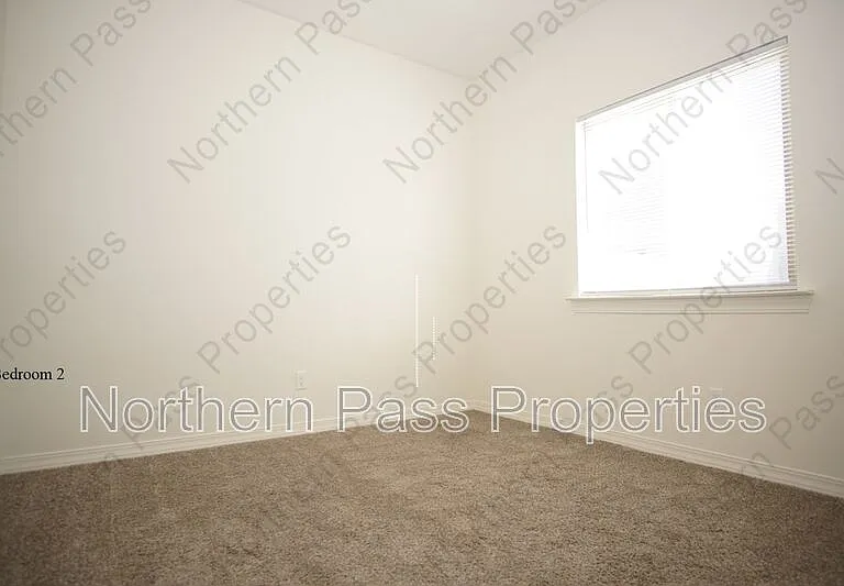 14380 Tobe Davis — Photo 14
