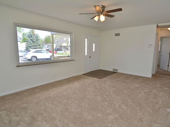 4th image of 236 Pasadena Ave