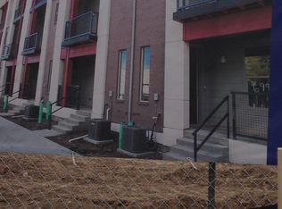 6996 W Alaska Dr, Lakewood, CO 80226