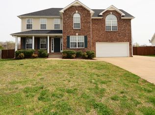 1427 Ambleside Dr, Clarksville, TN 37040