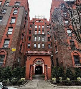 3100 Brighton 3rd St APT 3B, Brooklyn, NY, 11235