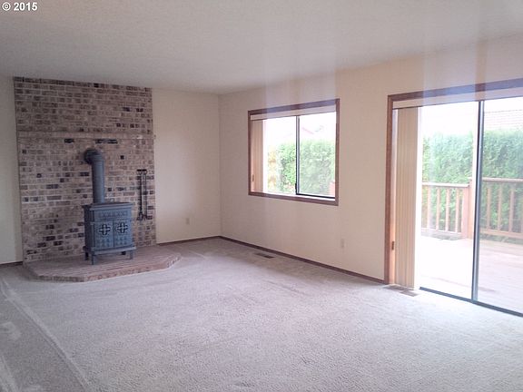 3rd image of 1202 NW 134th St #65B