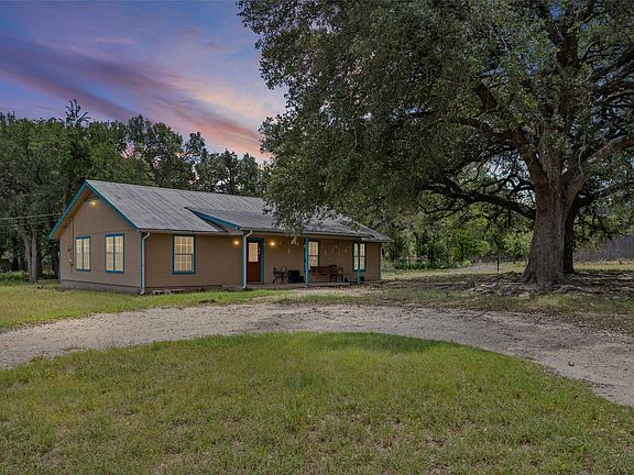 2nd image of 6843 S Lakewoods Dr
