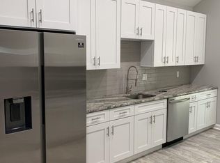 704 Earl Rd, Lindenwold, NJ 08021