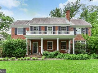 4808 Essex Ave, Chevy Chase, MD 20815