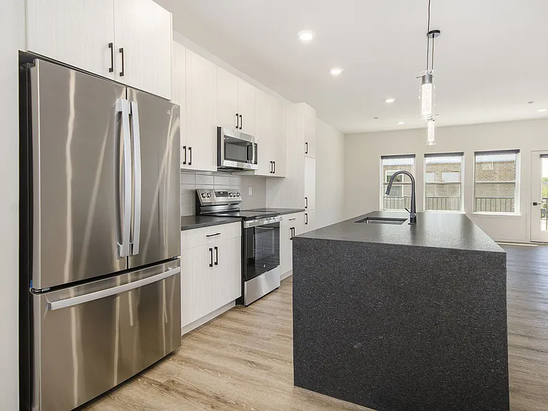 The Residences at Sakura Novi — Photo 33