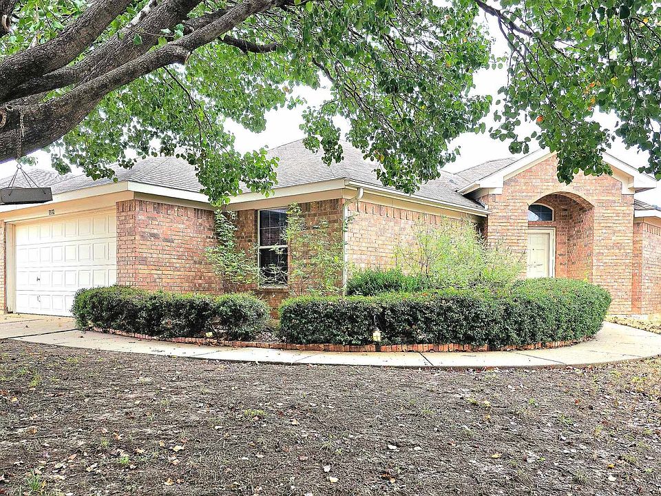 1st image of 1328 Meadowbrook Ln