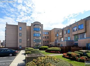 306 Williams Ct, Edgewater, NJ 07020