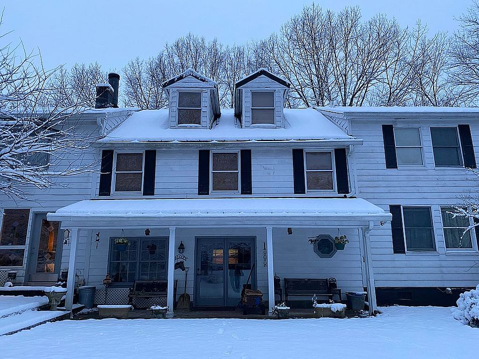 1st image of 90 Lucks Dr