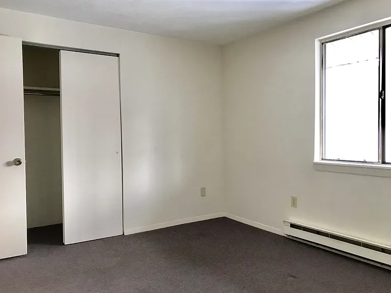 Westland Meadows — Photo 2