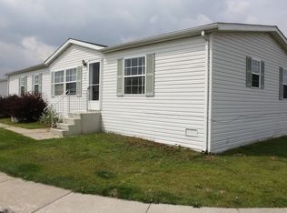 530 Red Beech Dr, Flint, MI 48506