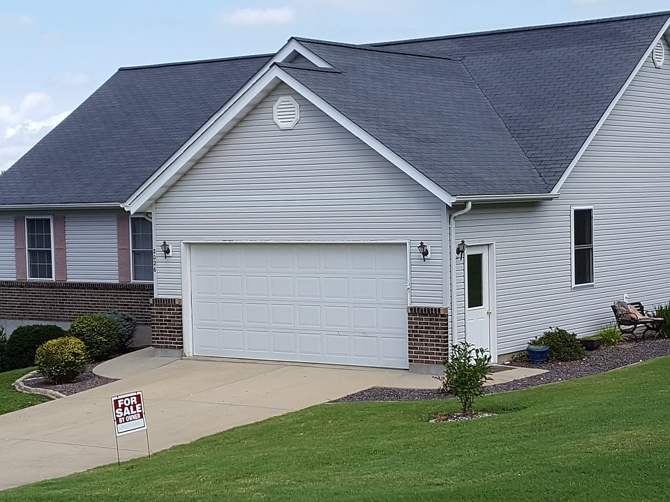 1st image of 2026 Clark Dr