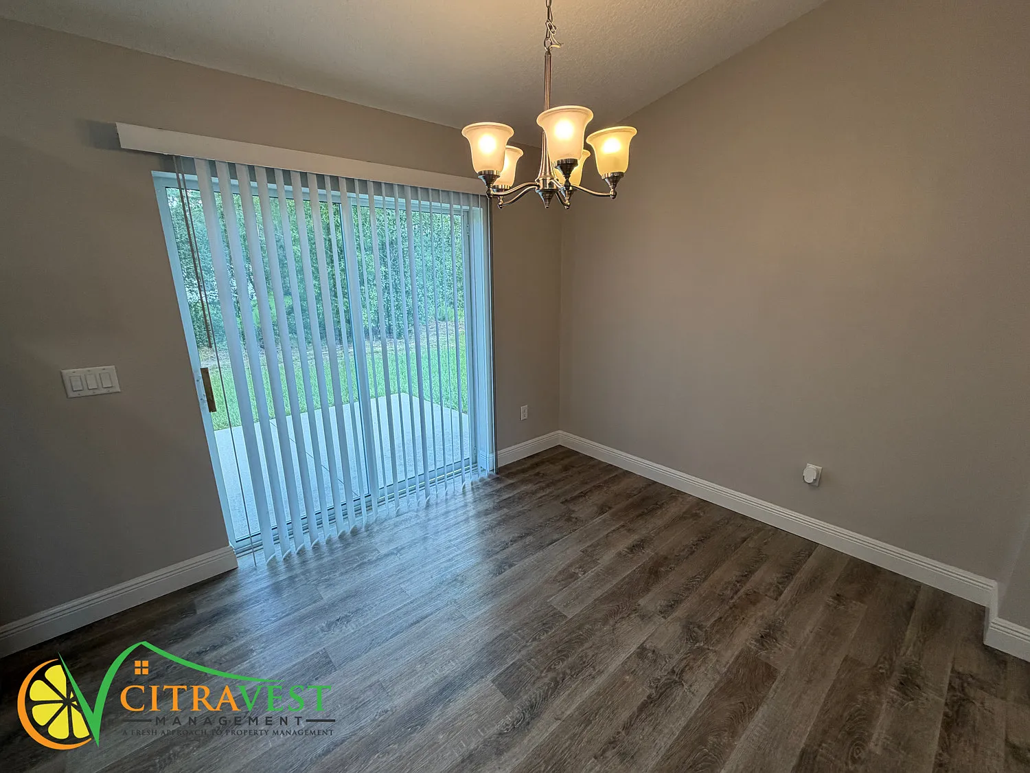 Gorgeous 3 Bedroom Available in Citrus Springs! — Photo 3