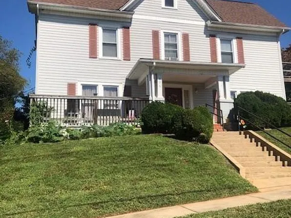 906 F St, North Wilkesboro, NC 28659