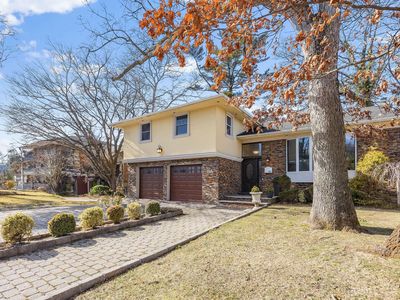 324 Hungry Harbor Road, Valley Stream, NY, 11581