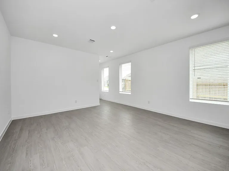 1062 Blue Stone Dr — Photo 16