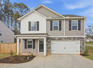 1055 S Depot St, Seneca, SC 29678