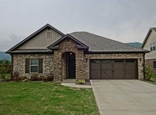 7626 Overton St SE, Owens Cross Roads, AL 35763