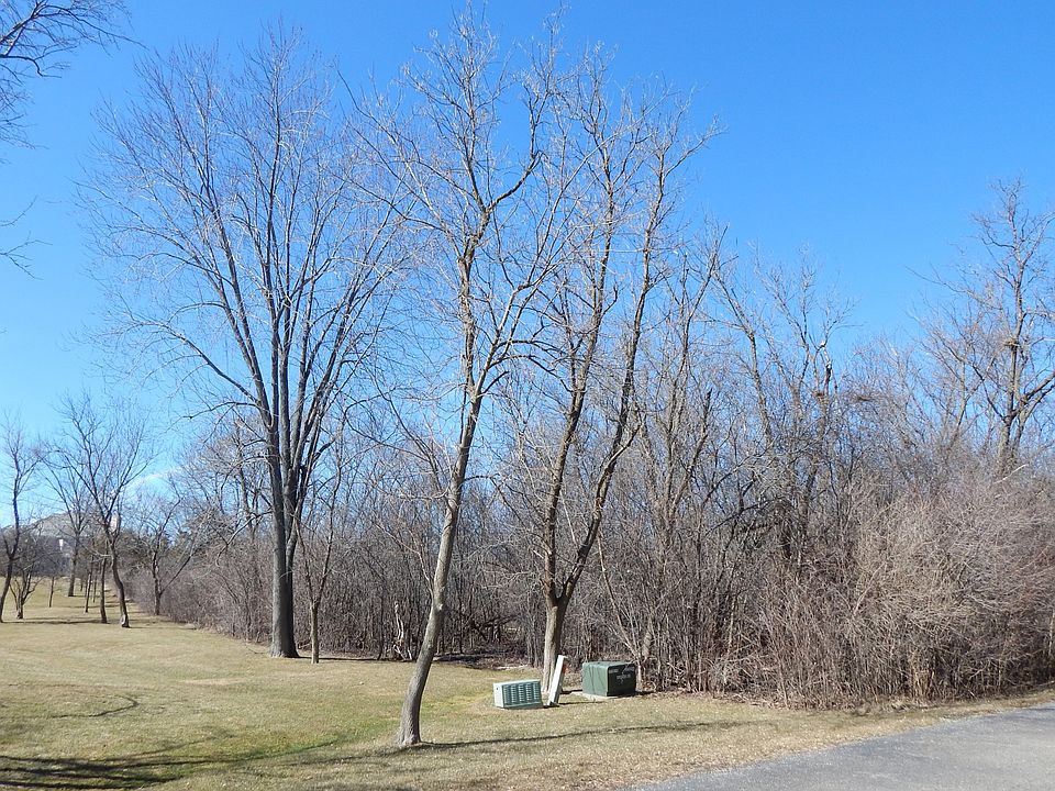 1st image of 3706 Deerwood Dr