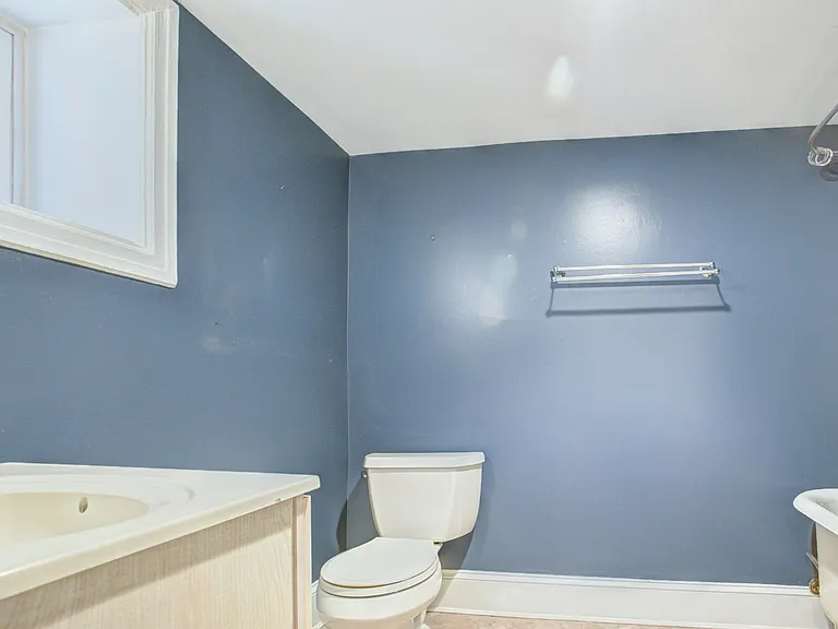 1419 Monroe St NW — Photo 20