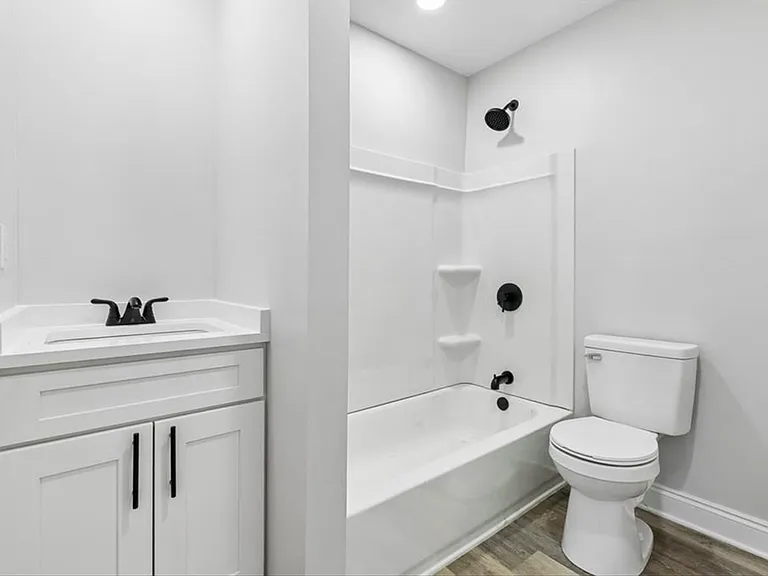 669 Taylorbrook Dr — Photo 4