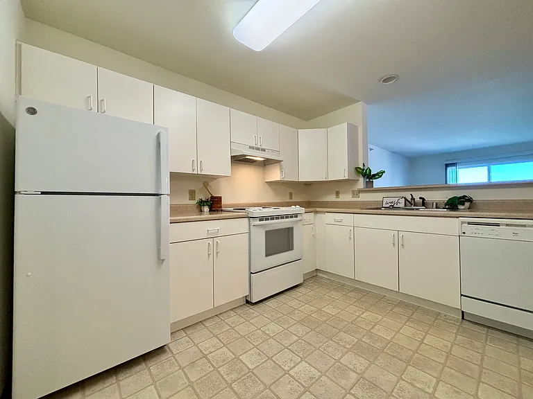 6162 Dell Dr #317 — Photo 3