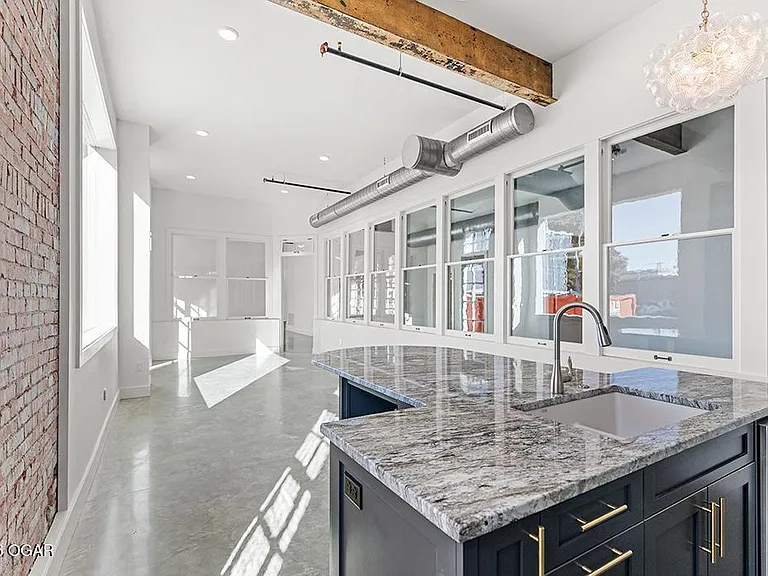 401 Virginia Ave #101 — Photo 4