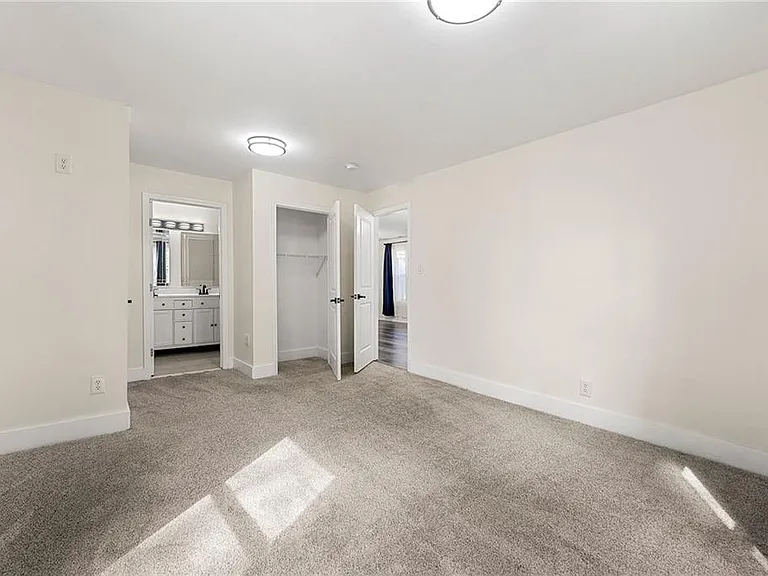 2222 Penelope St NW — Photo 18