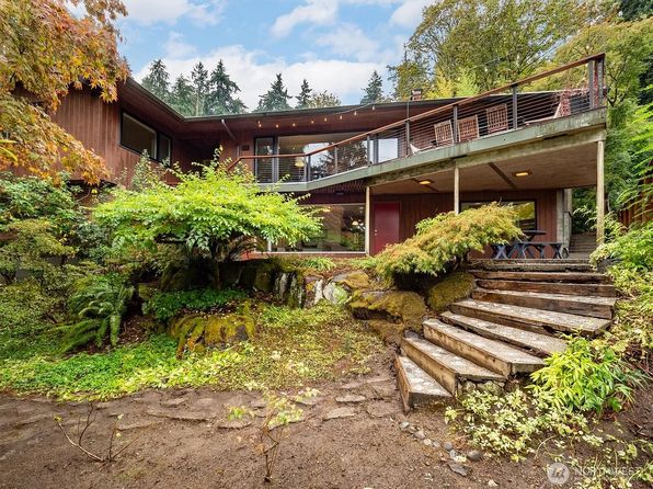 13558 41st Ave NE #B