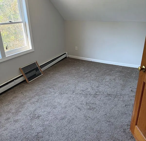 323 Main St #B — Photo 9