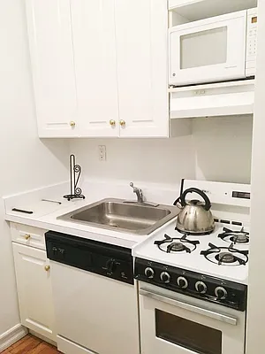 Rented by Jeffrey Mosczyc, LREB | media 12