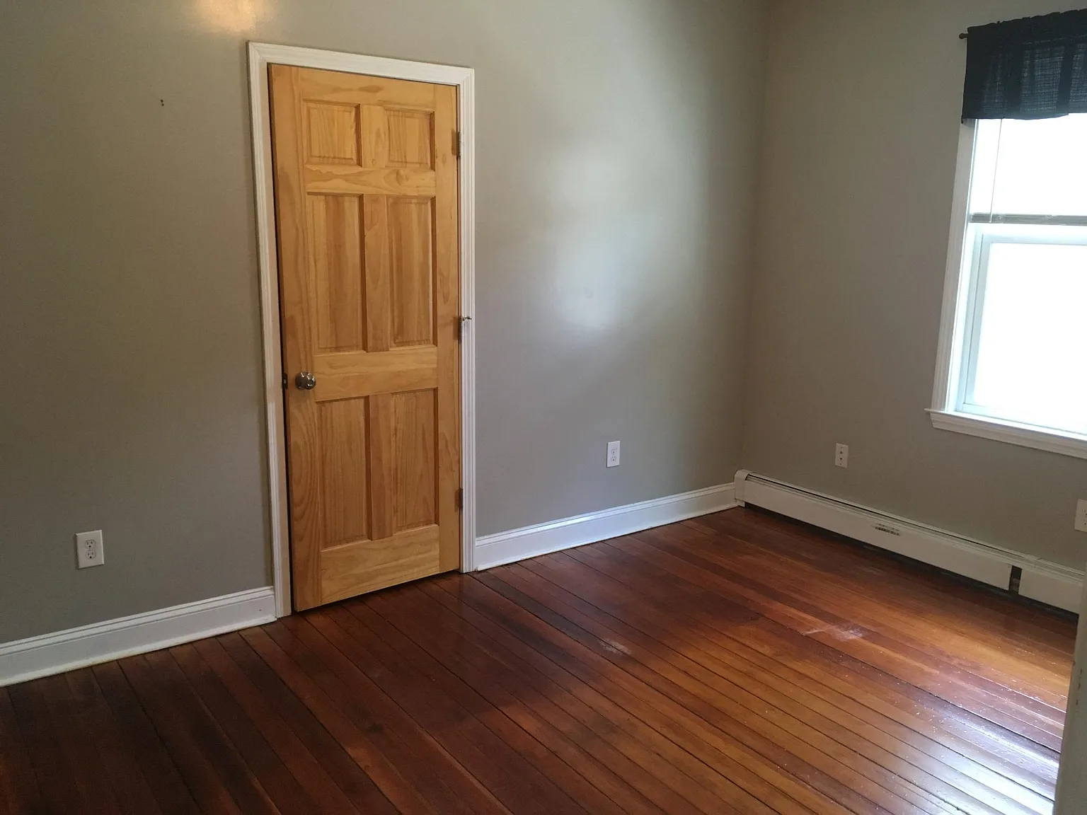 4 bed, $750 — Photo 3