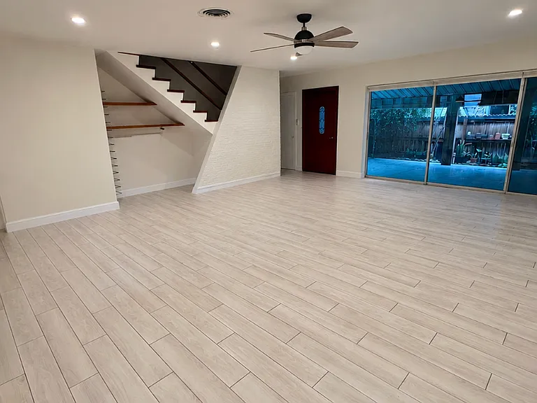 7294 Gary Ave — Photo 1