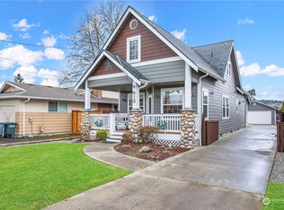 418 17th St SW, Puyallup, WA