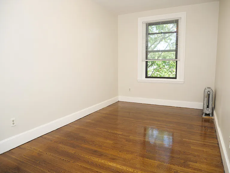 45 Carlton St #7 — Photo 5