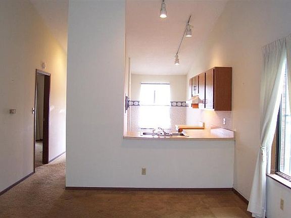 3rd image of 4011 Bonita Dr #4011