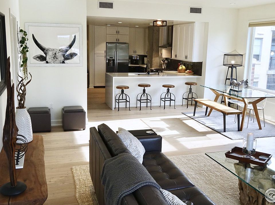 1st image of 3601 Arapahoe Ave #324