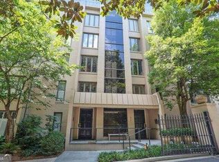 2765 Peachtree Rd NE APT 4, Atlanta, GA 30305