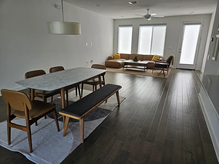 Combinded dining/living area
