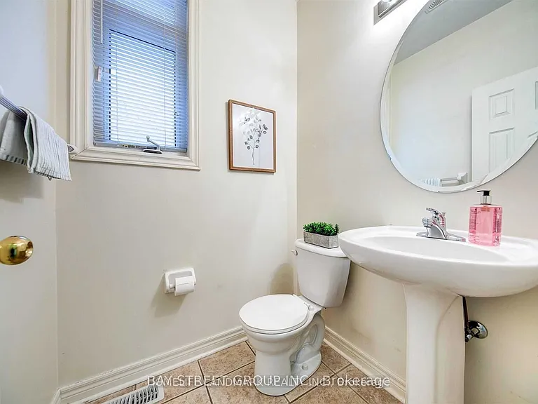 14 George Kirby St — Photo 5