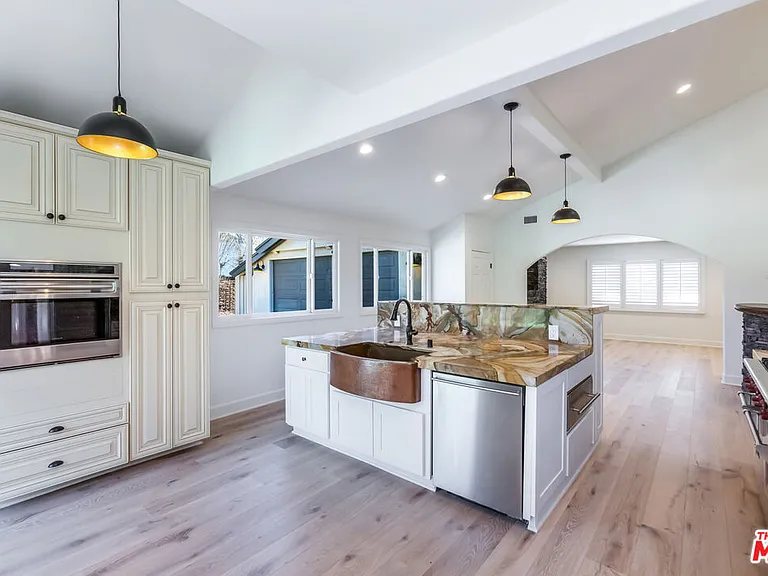 835 Camino Santos Reyes — Photo 13