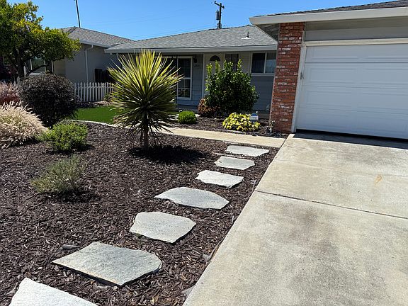 2nd image of 3221 Loma Alta Dr