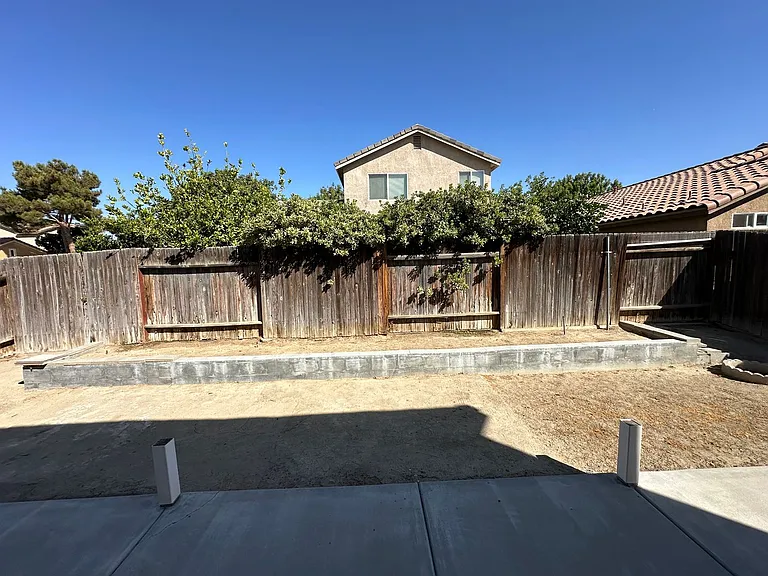 6630 Rimridge Way — Photo 6