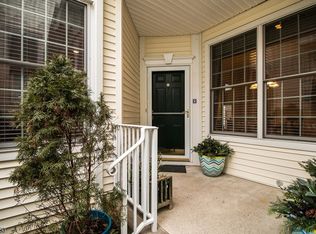 49 Pacio Ct, Roseland, NJ 07068