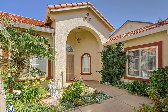 1st image of 2984 Flora Springs Way
