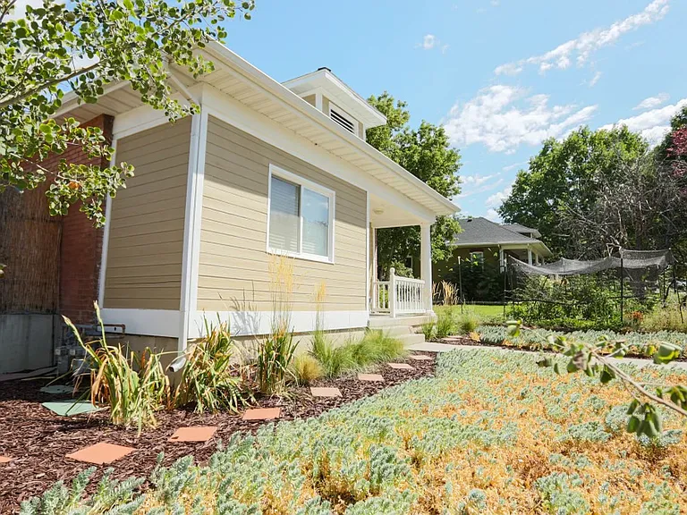 1203 E Roosevelt Ave — Photo 20