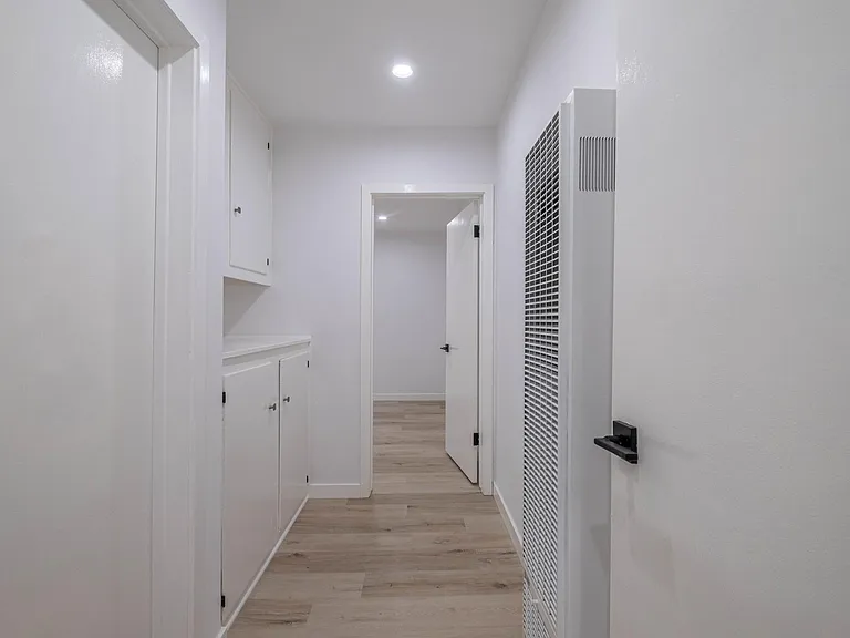 608 Illinois Ct #3 — Photo 16
