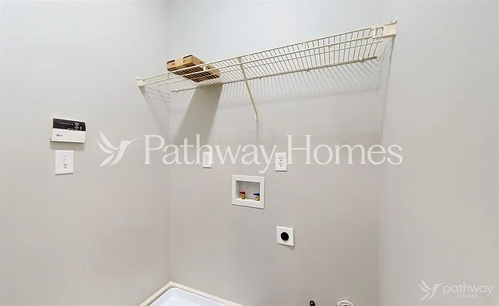 8401 Somerton Cir — Photo 21